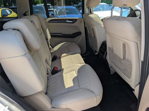 Used 2017 Mercedes-Benz GLS 450 4MATIC image 12