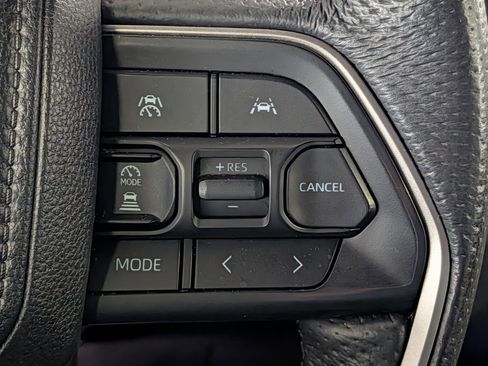 Certified 2024 Toyota Tacoma TRD Off-Road AWD/4WD image 34