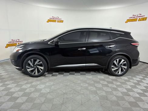 Used 2018 Nissan Murano Platinum FWD image 2