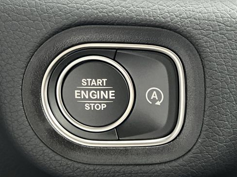 New 2026 Mercedes-Benz GLE 350 4MATIC image 31