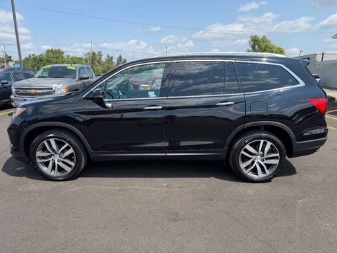 Used 2018 Honda Pilot Elite image 2