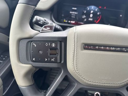 New 2026 Land Rover Defender 110 OCTA image 19