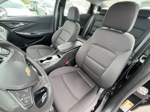 Used 2024 Chevrolet Malibu LT image 37