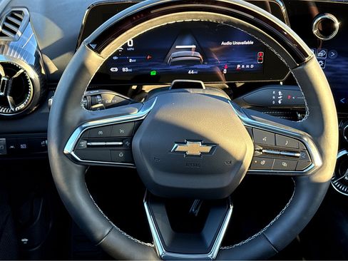 New 2025 Chevrolet Blazer EV LT w/ Super Cruise Package image 14