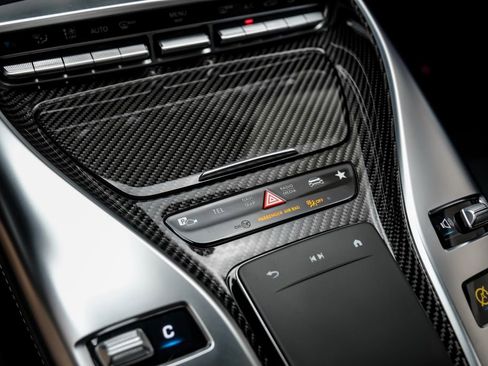 Used 2024 Mercedes-Benz AMG GT 63 image 33