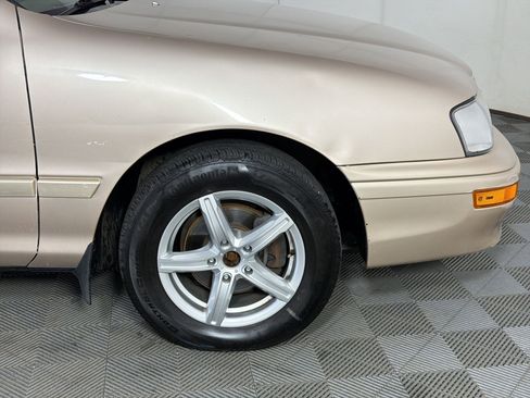 Used 1996 Toyota Avalon XL FWD image 12