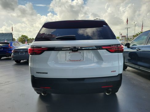 Used 2022 Chevrolet Traverse RS FWD image 10