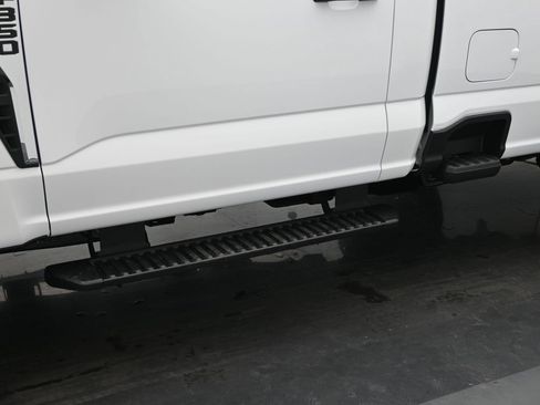 New 2026 Ford F350 XL w/ FX4 Off-Road Package AWD/4WD image 17