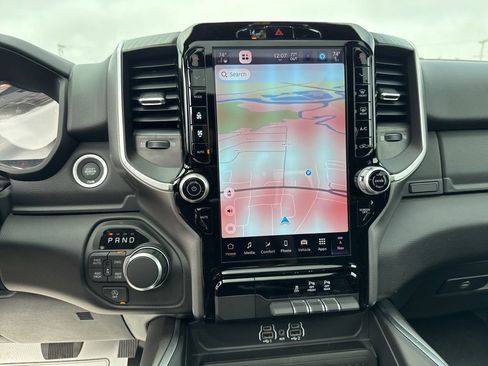 New 2026 RAM 1500 Big Horn AWD/4WD image 13