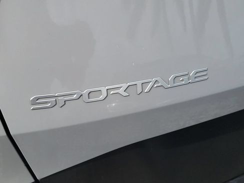 Used 2024 Kia Sportage X-Line w/ X-Line Premium Package AWD/4WD image 5