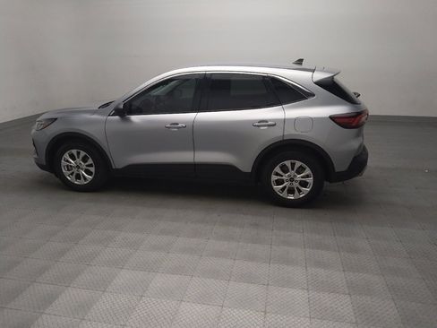 Used 2023 Ford Escape Active FWD image 3