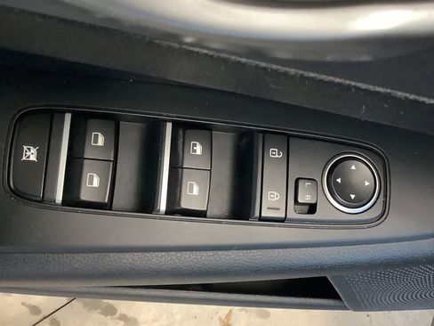 Certified 2020 Kia Forte LXS FWD image 19