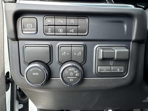 New 2026 Chevrolet Suburban RST w/ Comfort Package image 14