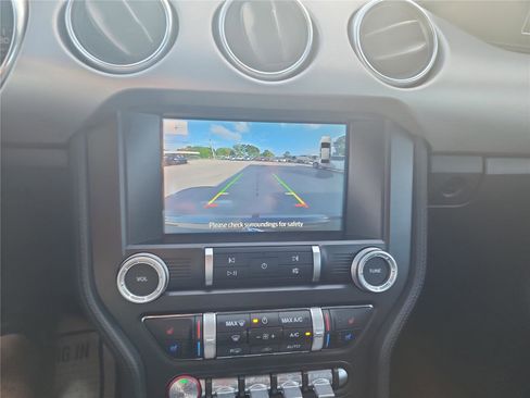 Certified 2020 Ford Mustang Premium image 28