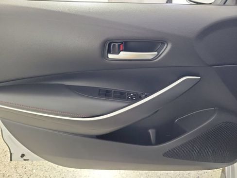 Used 2024 Toyota Corolla SE FWD image 21