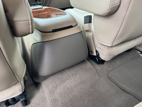 Used 2001 Ford F350 Lariat image 52