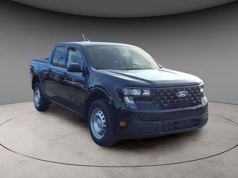 New 2026 Ford Maverick XL image 14