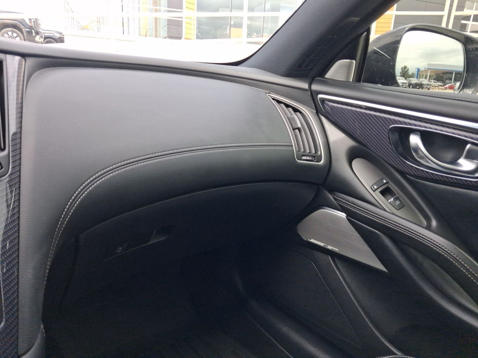 Used 2019 INFINITI Q60 Red Sport 400 w/ Cargo Package AWD/4WD image 23