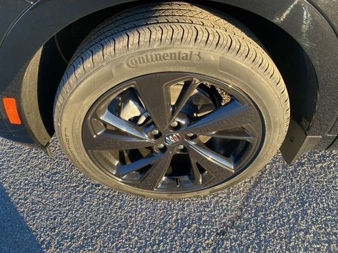 New 2025 Buick Envision Sport Touring image 10