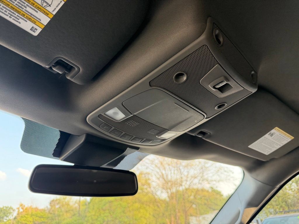 Used 2019 Ford F150 Lariat RWD image 21