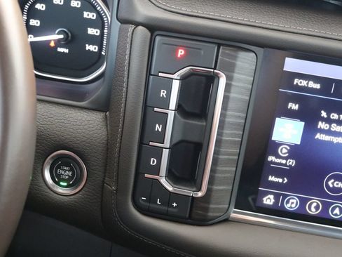 Used 2021 GMC Yukon Denali w/ Denali Ultimate Package AWD/4WD image 20