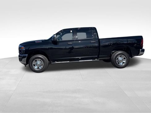 New 2026 RAM 2500 Tradesman AWD/4WD image 2