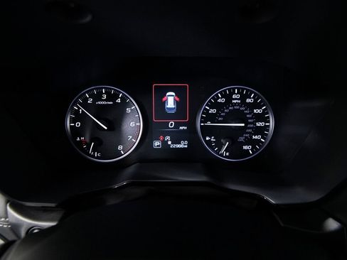 Used 2025 Subaru Outback Premium AWD/4WD image 15