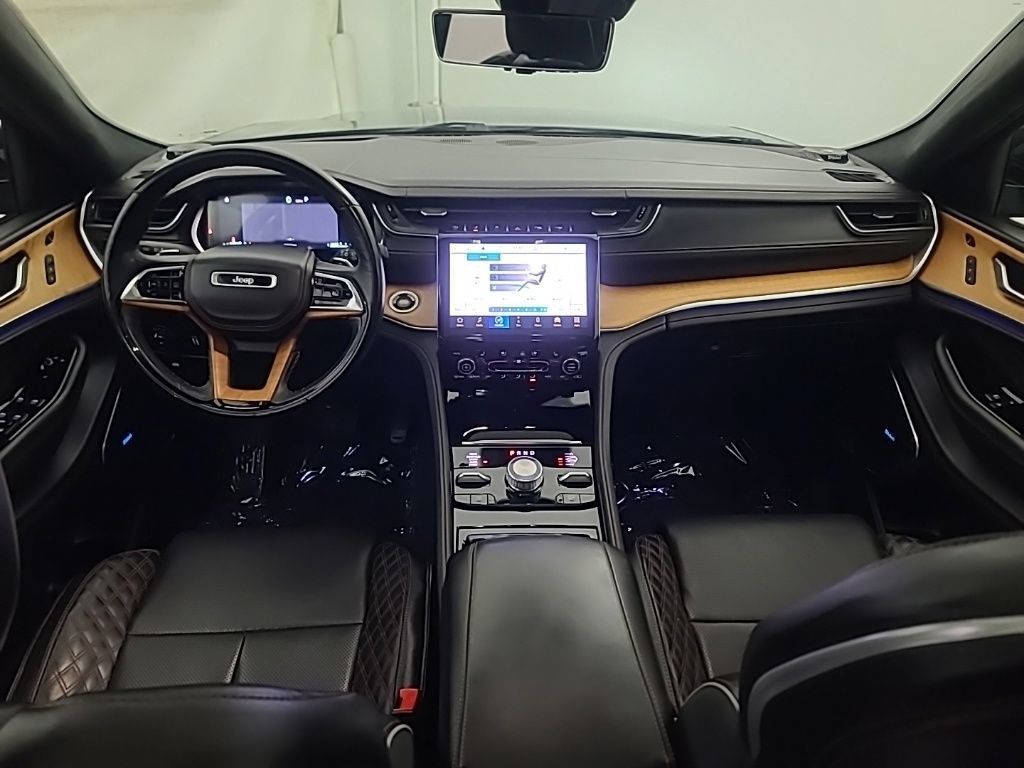Used 2021 Jeep Grand Cherokee L Summit AWD/4WD image 25