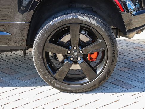 Used 2023 Land Rover Defender 110 X image 12