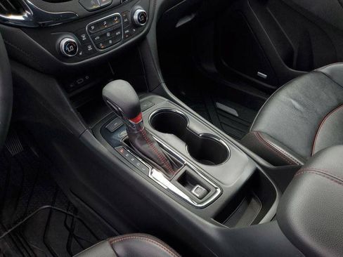 Used 2024 Chevrolet Equinox RS w/ RS Leather Package AWD/4WD image 19