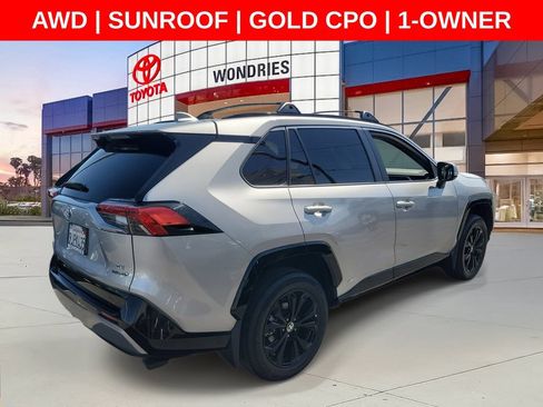 Used 2023 Toyota RAV4 SE AWD/4WD image 6