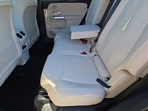 New 2026 Mercedes-Benz GLB 250 4MATIC image 28