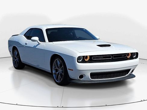 Used 2023 Dodge Challenger GT image 2