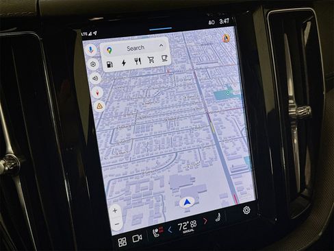 Used 2024 Volvo XC60 T8 Ultimate w/ Protection Package Premier image 13