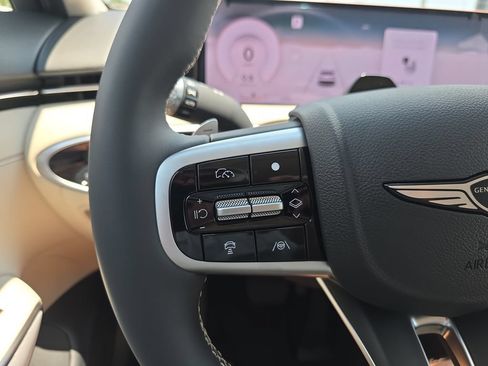 New 2026 Genesis GV70 2.5T Advanced AWD/4WD image 21