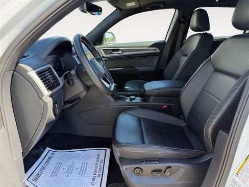 Used 2021 Volkswagen Atlas Cross Sport SEL image 10