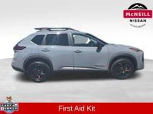 Used 2025 Nissan Rogue SV w/ Rock Creek Premium Package AWD/4WD image 8