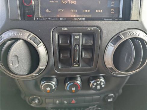 Used 2014 Jeep Wrangler Unlimited Sport w/ Quick Order Package 24S AWD/4WD image 18