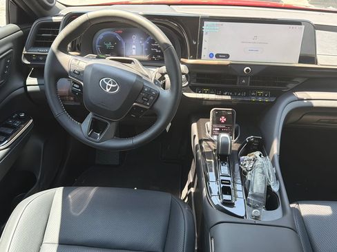 New 2026 Toyota Crown Signia w/ Advanced Technology Package AWD/4WD image 23