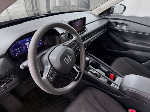 Used 2023 Honda Accord EX image 13