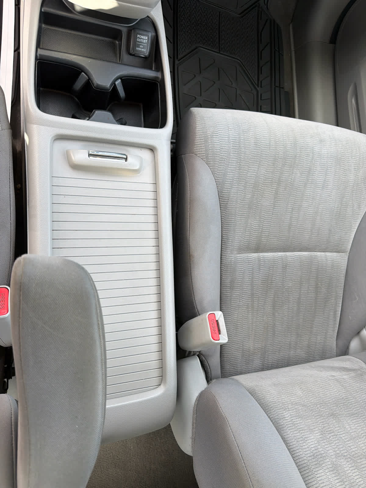 Used 2012 Honda CR-V LX image 18