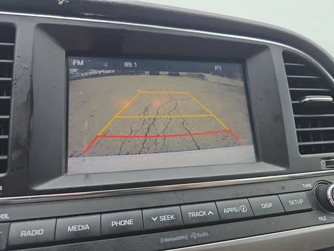 Used 2017 Hyundai Elantra SE w/ SE A/T Tech Package 03 FWD image 13