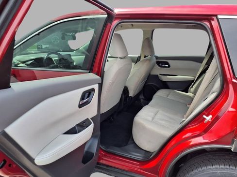 Used 2025 Nissan Rogue SV AWD/4WD image 25