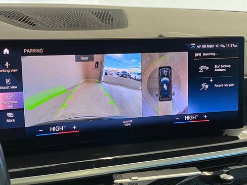 Certified 2023 BMW X7 xDrive40i w/ M Sport Package image 27