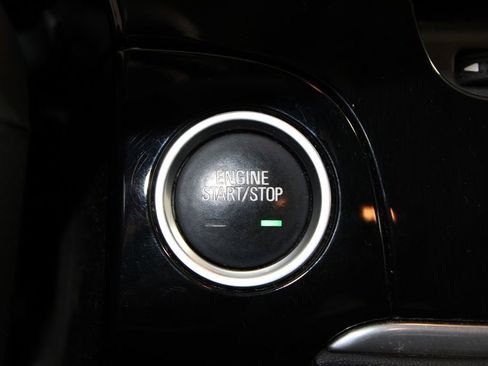 Used 2019 Buick Encore Essence image 24