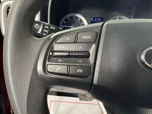 Used 2022 Hyundai Venue SE w/ Cargo Package FWD image 30