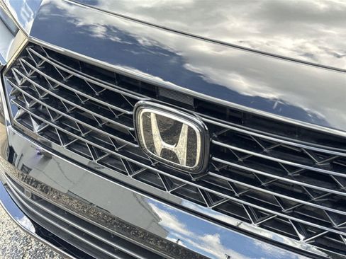 Used 2025 Honda Accord EX-L image 10