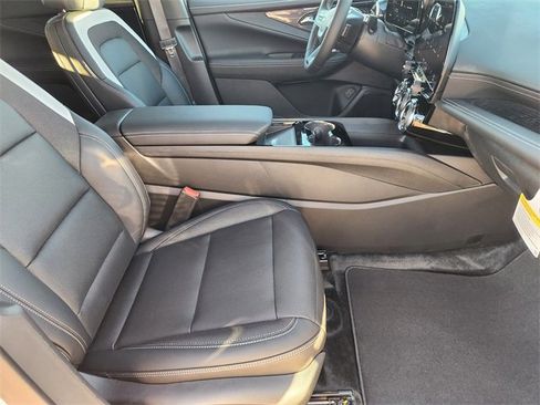 New 2026 Chevrolet Blazer EV LT image 11