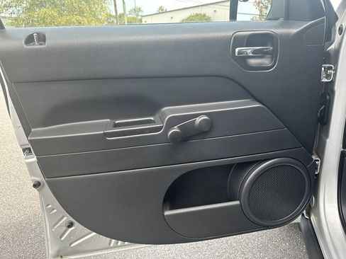 Used 2010 Jeep Patriot Sport w/ Tire & Wheel Group image 12