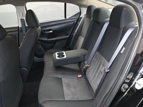 Used 2025 Nissan Sentra SR w/ Midnight Edition FWD image 14